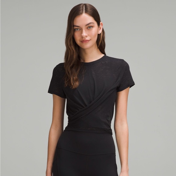 Lululemon Tie-Waist Breathable Short-Sleeve Shirt in True Navy Size 4 Crop Tee - Picture 5 of 6